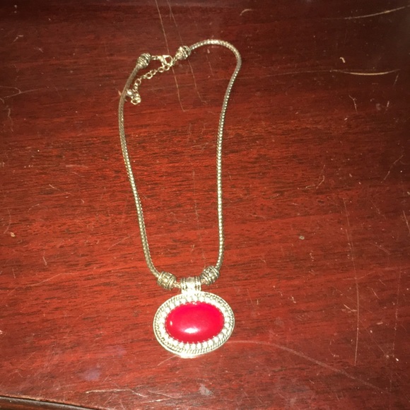 Talbots Necklace - Picture 4 of 4